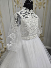 Load image into Gallery viewer, Isabella Girls White Communion Dress IS24618 EXCLUSIVE TO KINDLE
