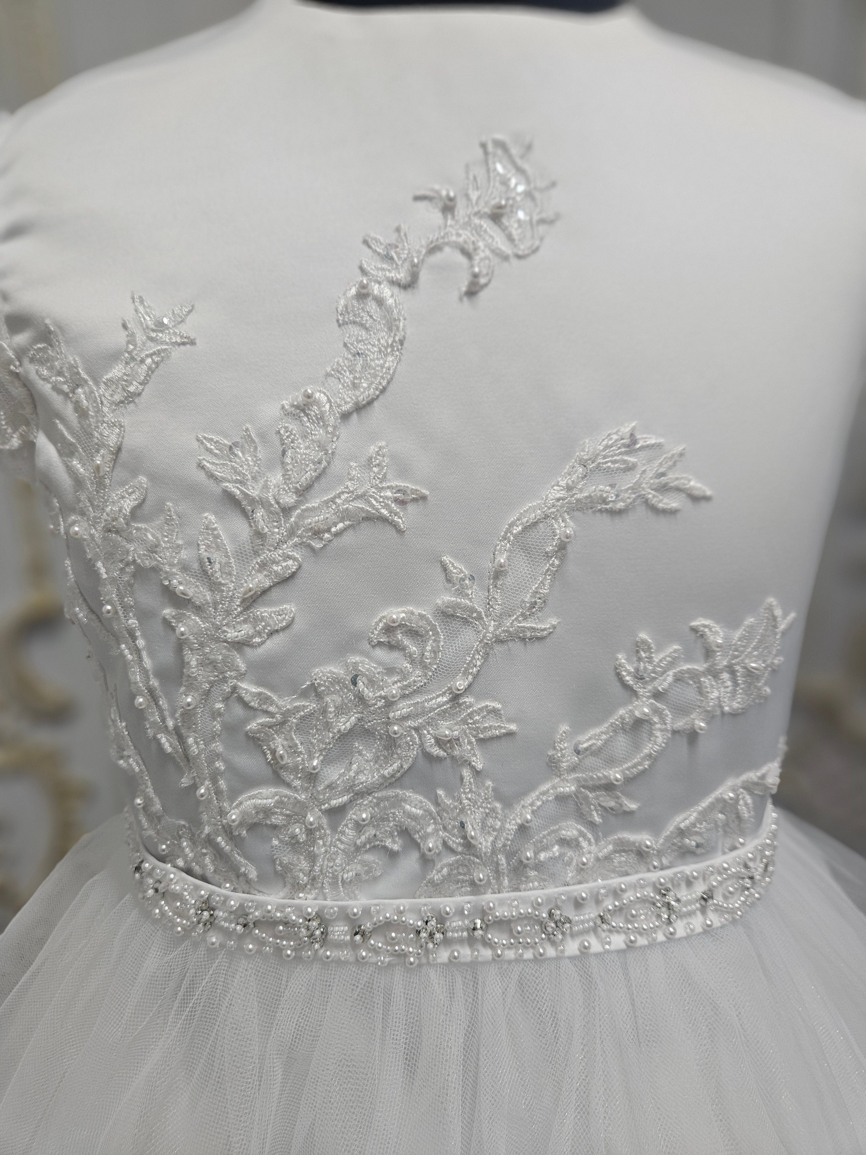 SALE COMMUNION DRESS Little People Girls White Communion Dress:- Quincee Age 6, 7 & 8