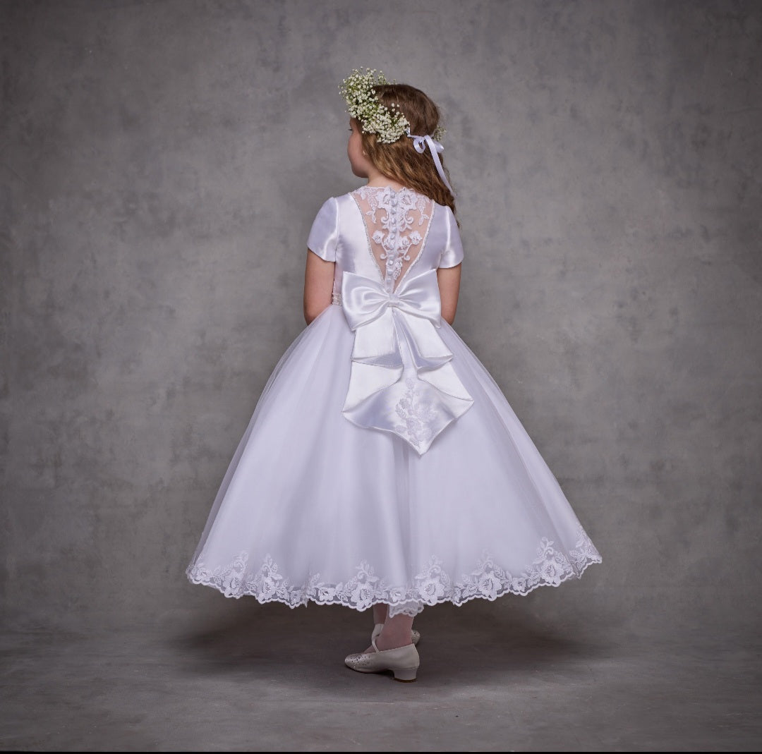 SALE COMMUNION DRESS Isabella Girls White Communion Dress:- IS25344 Age 5