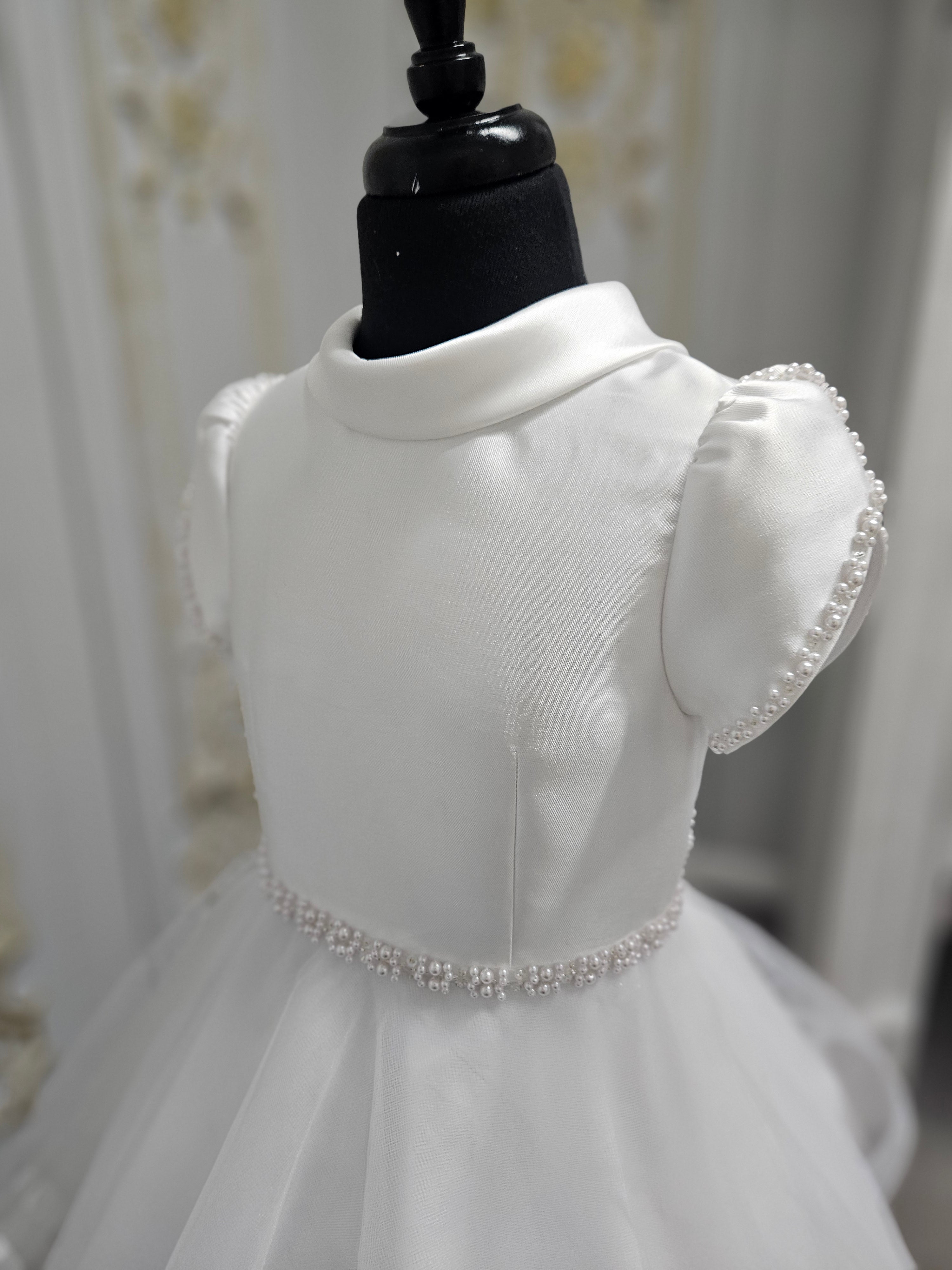 COMMUNION DRESS Isabella Girls White Communion Dress IS26382 EXCLUSIVE TO KINDLE