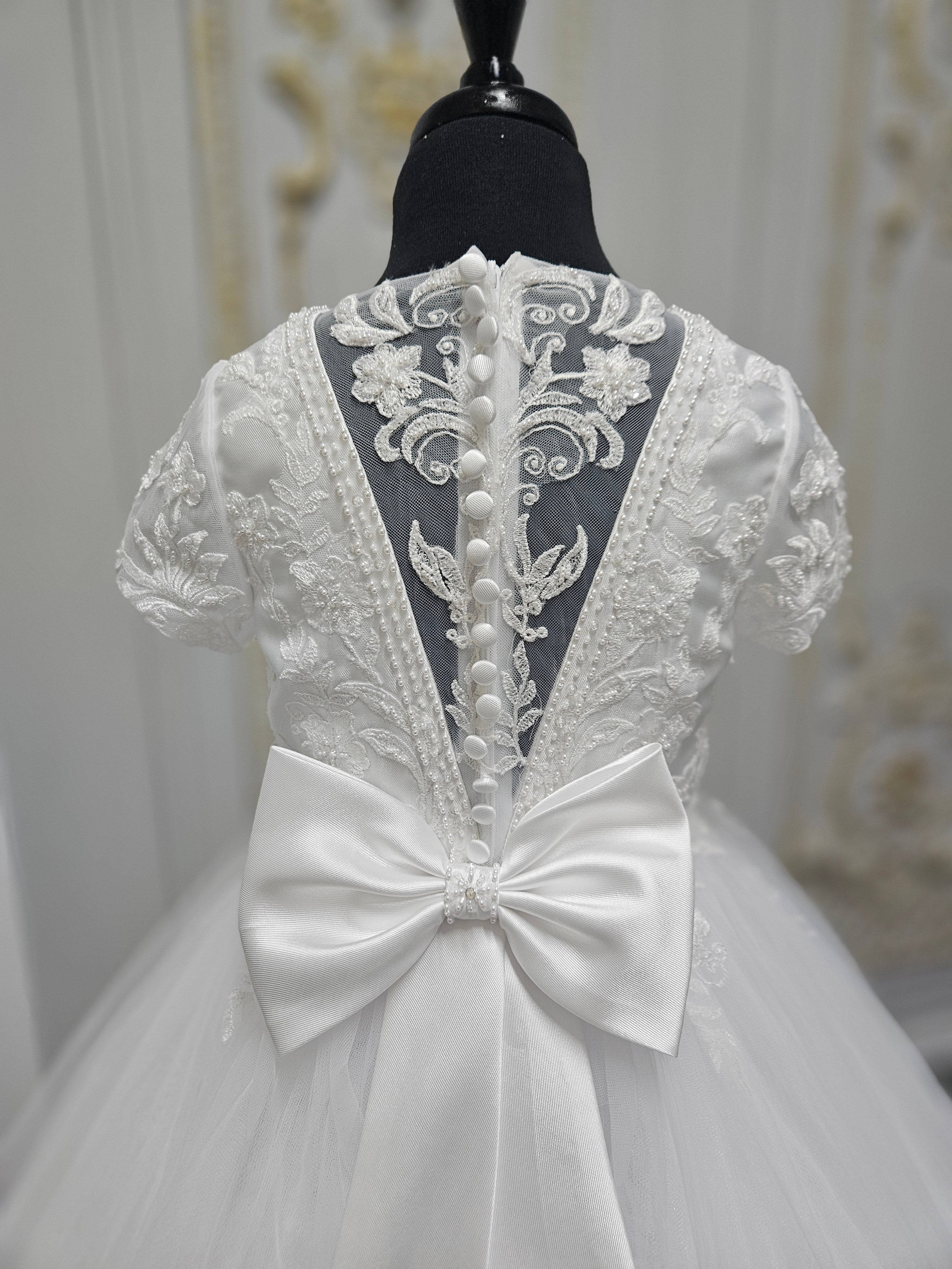 COMMUNION DRESS Isabella Girls White Communion Dress IS26390 EXCLUSIVE TO KINDLE