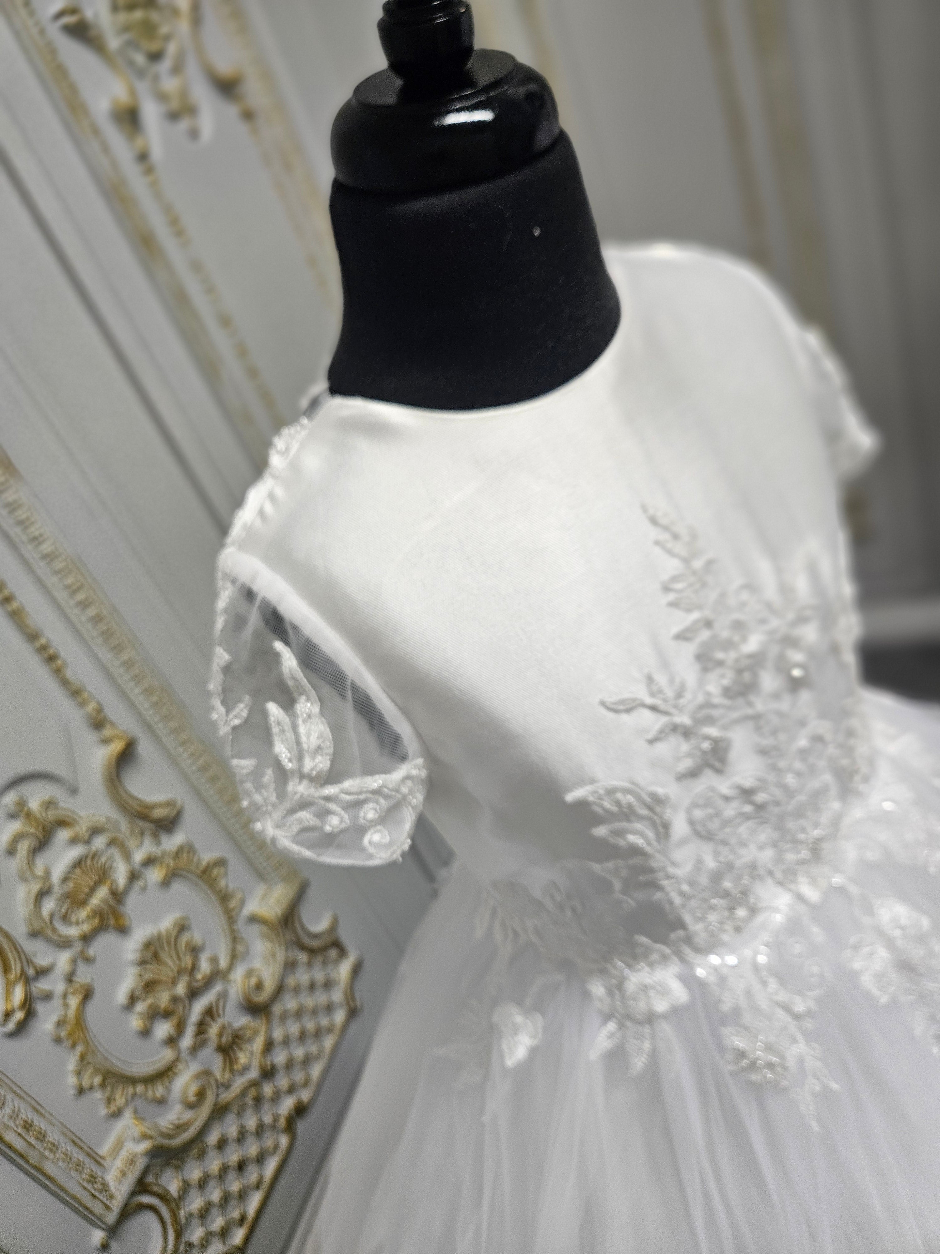 COMMUNION DRESS Isabella Girls White Communion Dress IS26390 EXCLUSIVE TO KINDLE