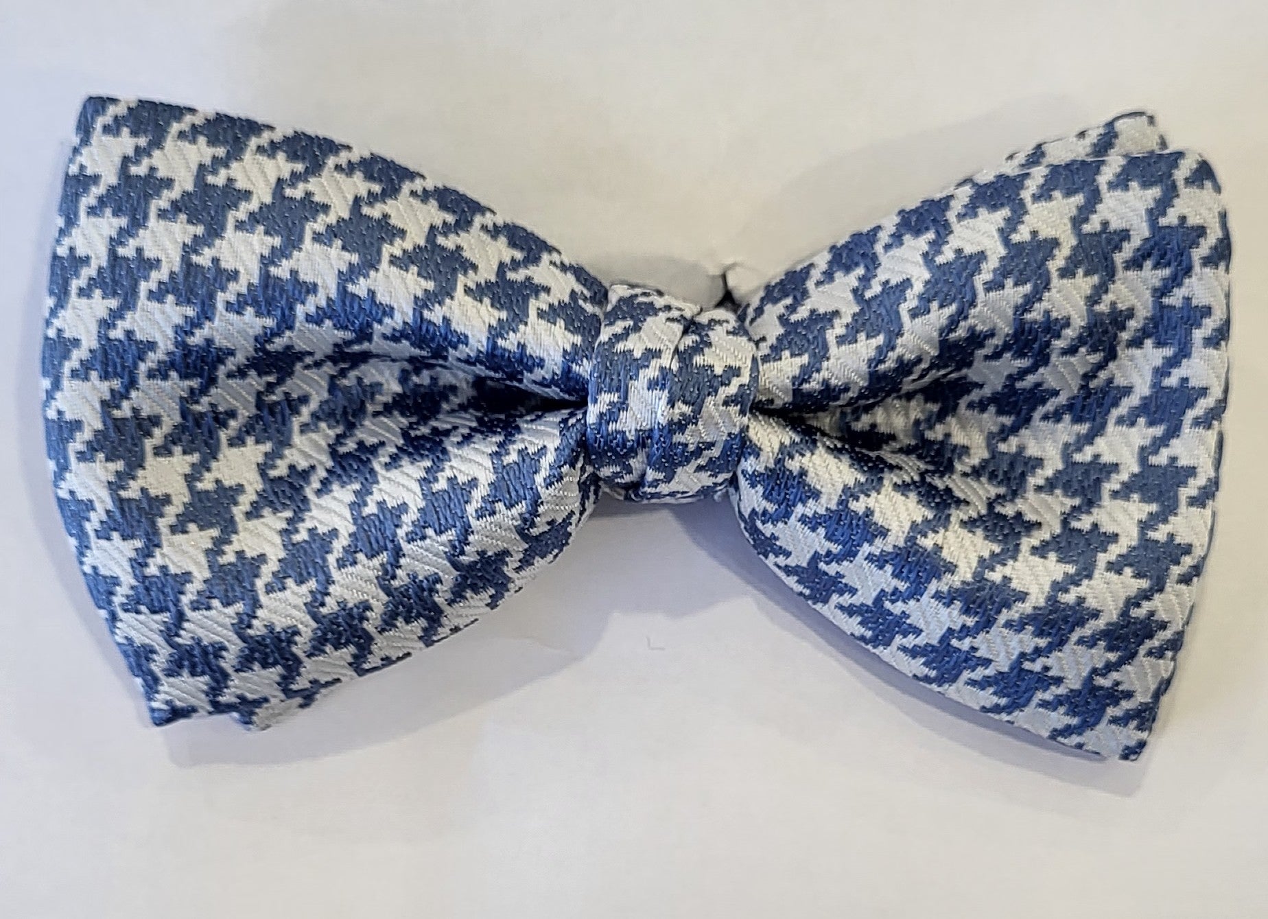 SALE One Varones Boys Blue & White Houndstooth Bow Tie