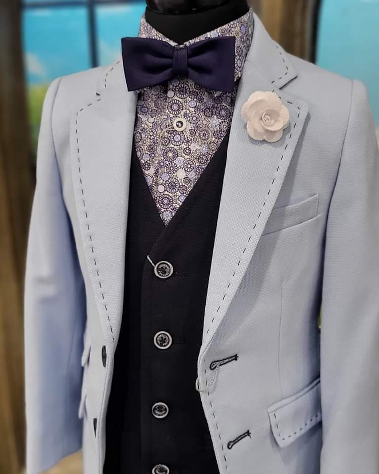 SALE One Varones Navy Blazer With Red & White Check:- 10-04074 7940 Age 6 & 7
