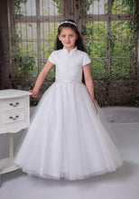 Load image into Gallery viewer, Sweetie Pie Girls White Communion Dress:- 4033
