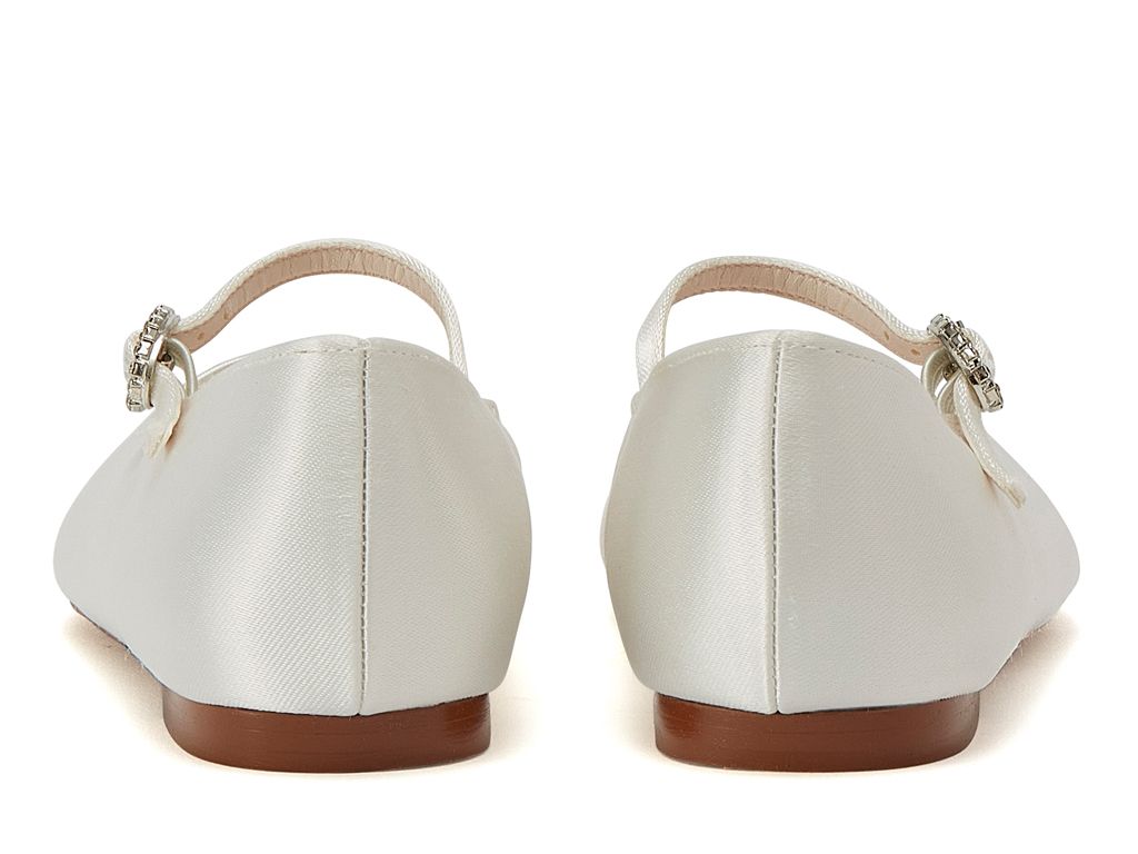 Rainbow Club Binx Shoes:- Ivory Pump