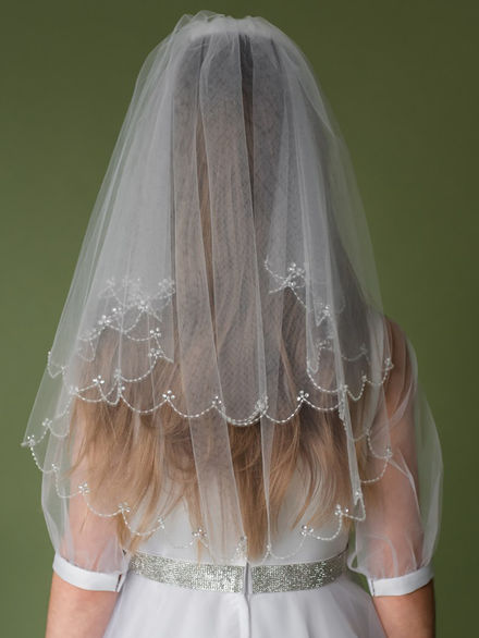 Linzi Jay White Two Tier Scalloped Edge Communion Veil:- LA157WT2NC