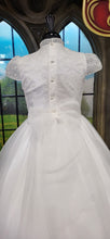 Load image into Gallery viewer, SAMPLE DRESS SALE Carmy Girls Communion Dress:- 2717 AGE 8 Ivory
