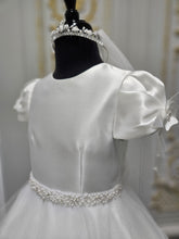 Load image into Gallery viewer, Isabella Girls White Communion Dress IS24610 EXCLUSIVE TO KINDLE
