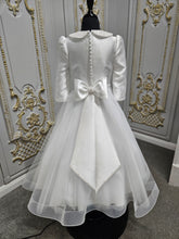 Load image into Gallery viewer, Isabella Girls White Communion Dress IS24616 EXCLUSIVE TO KINDLE
