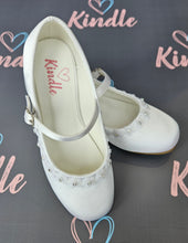 Load image into Gallery viewer, KINDLE Girls White Communion Shoes:- Heels Blossom
