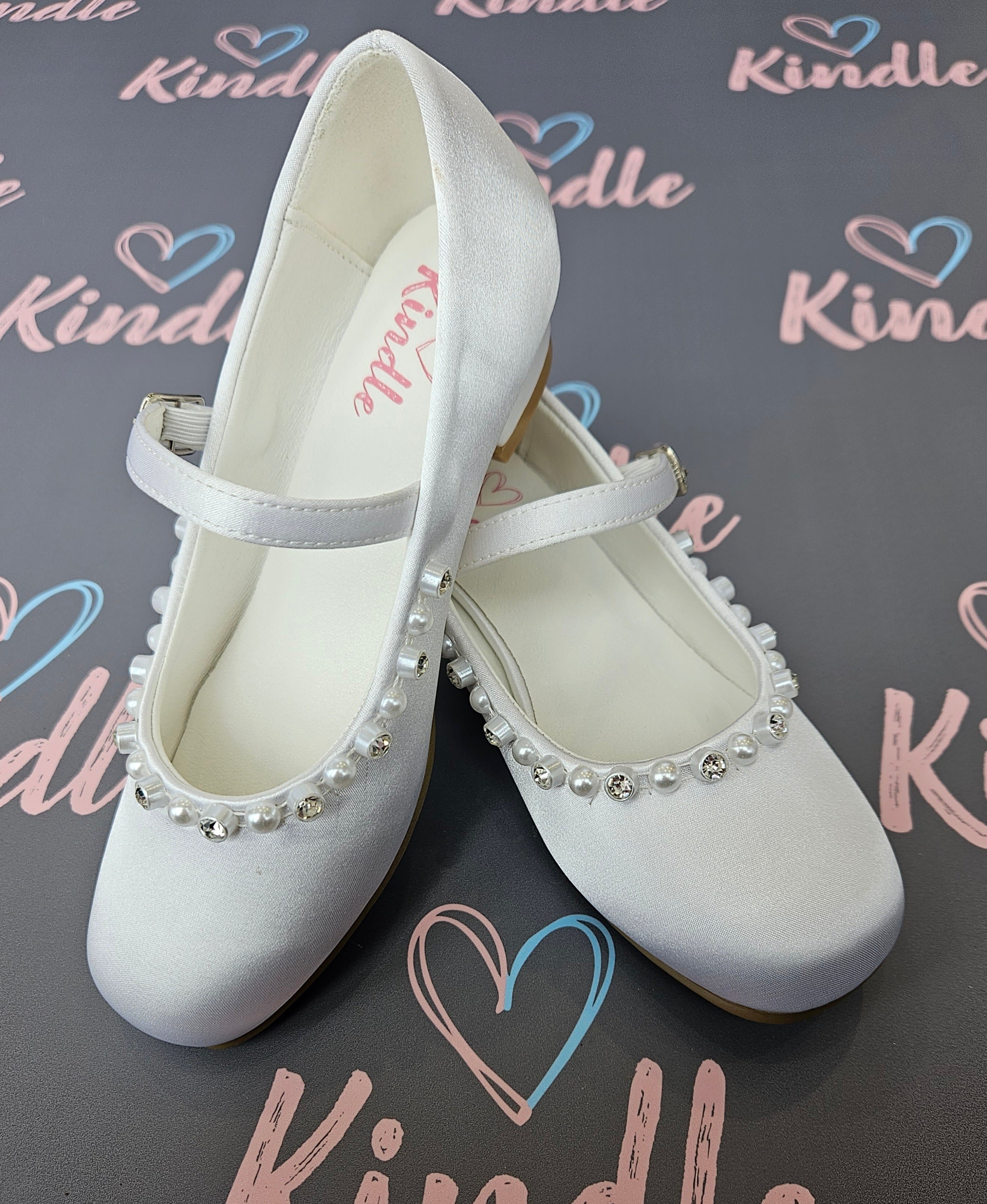 KINDLE Girls White Communion Shoes:- Heels Opal