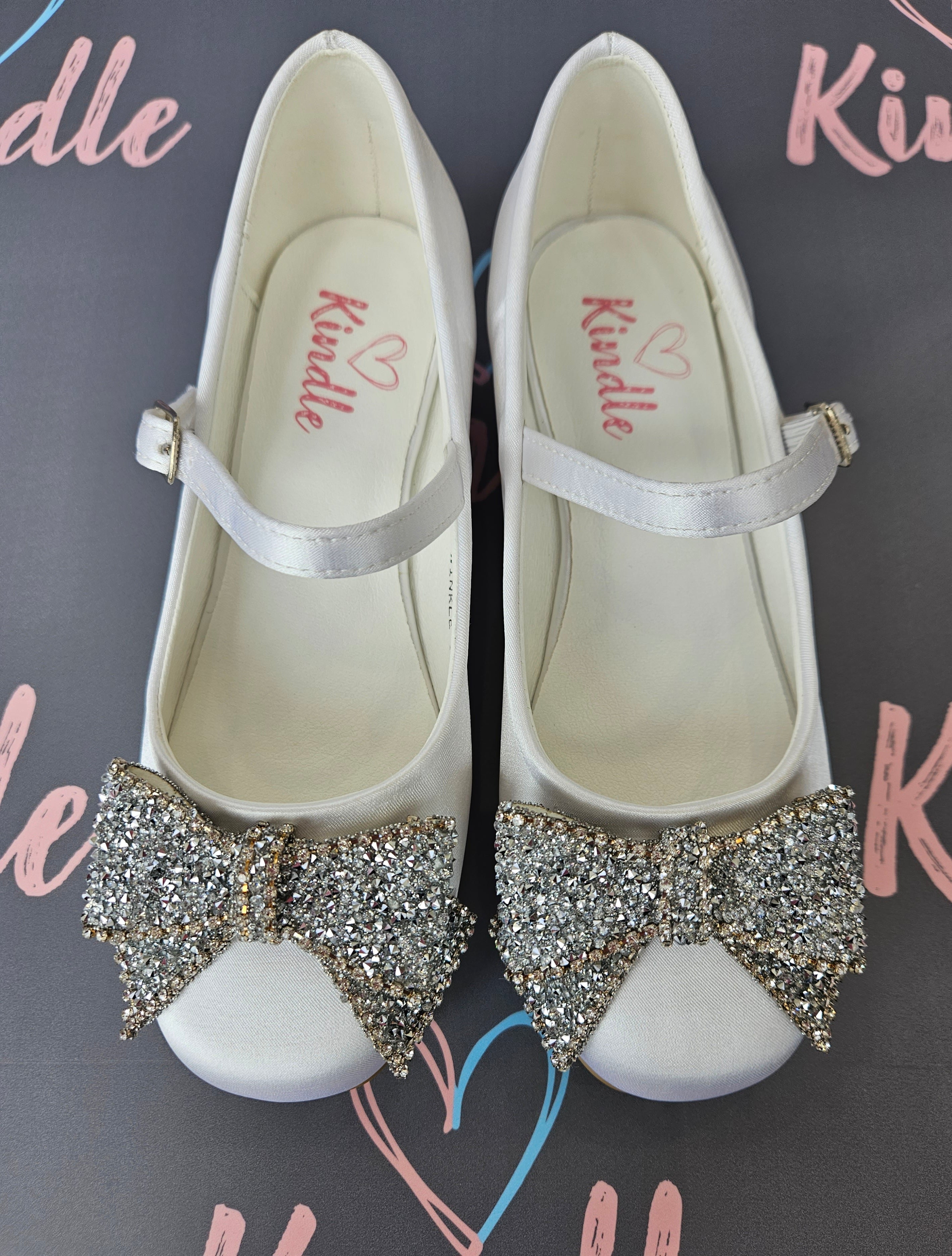 SALE SHOES KINDLE Girls White Communion Shoes:- Heels Twinkle