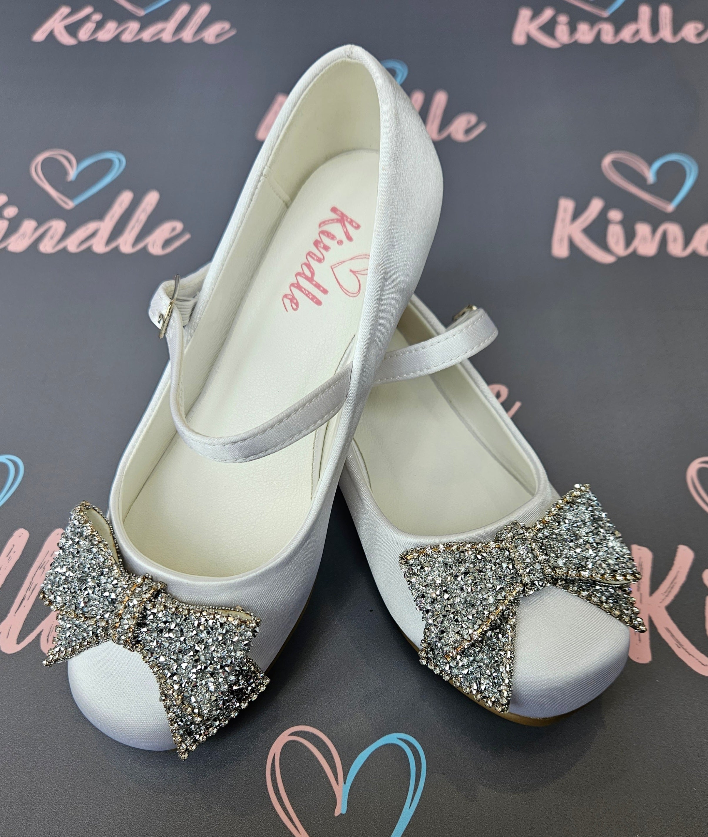 SALE SHOES KINDLE Girls White Communion Shoes:- Heels Twinkle