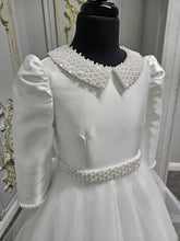 Load image into Gallery viewer, Isabella Girls White Communion Dress IS25292 EXCLUSIVE TO KINDLE
