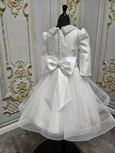 Load image into Gallery viewer, Isabella Girls White Communion Dress IS25292 EXCLUSIVE TO KINDLE
