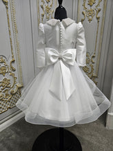 Load image into Gallery viewer, Isabella Girls White Communion Dress IS25292 EXCLUSIVE TO KINDLE
