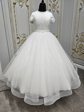 Load image into Gallery viewer, Isabella Girls White Communion Dress IS25294 EXCLUSIVE TO KINDLE
