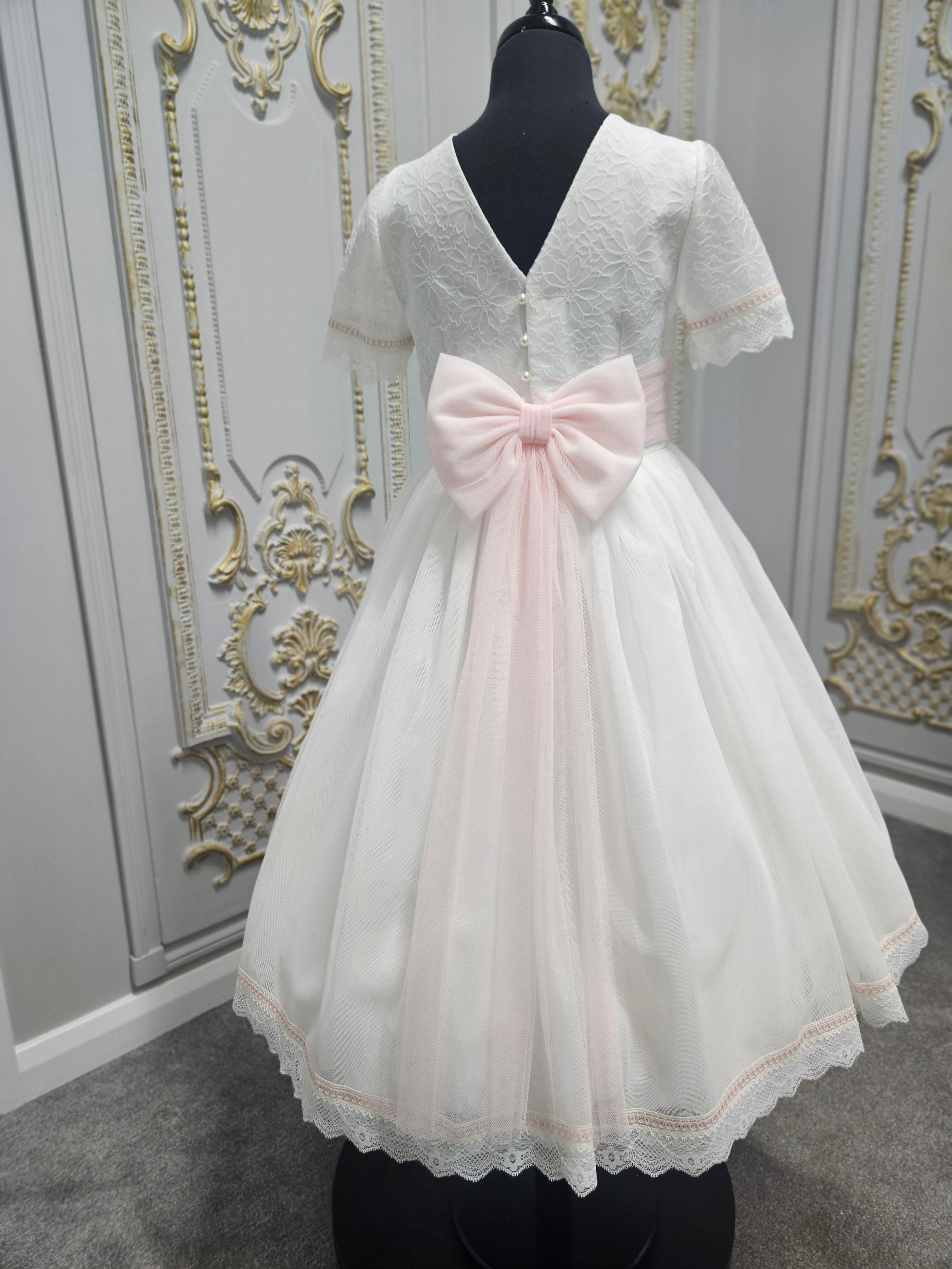 Carmy Girls Holy Communion Dress:- 5120 Ivory