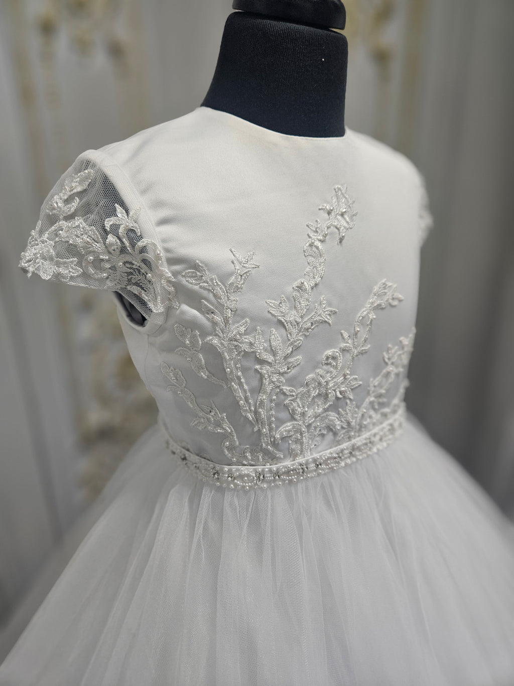 SALE COMMUNION DRESS Little People Girls White Communion Dress:- Quincee Age 6, 7 & 8