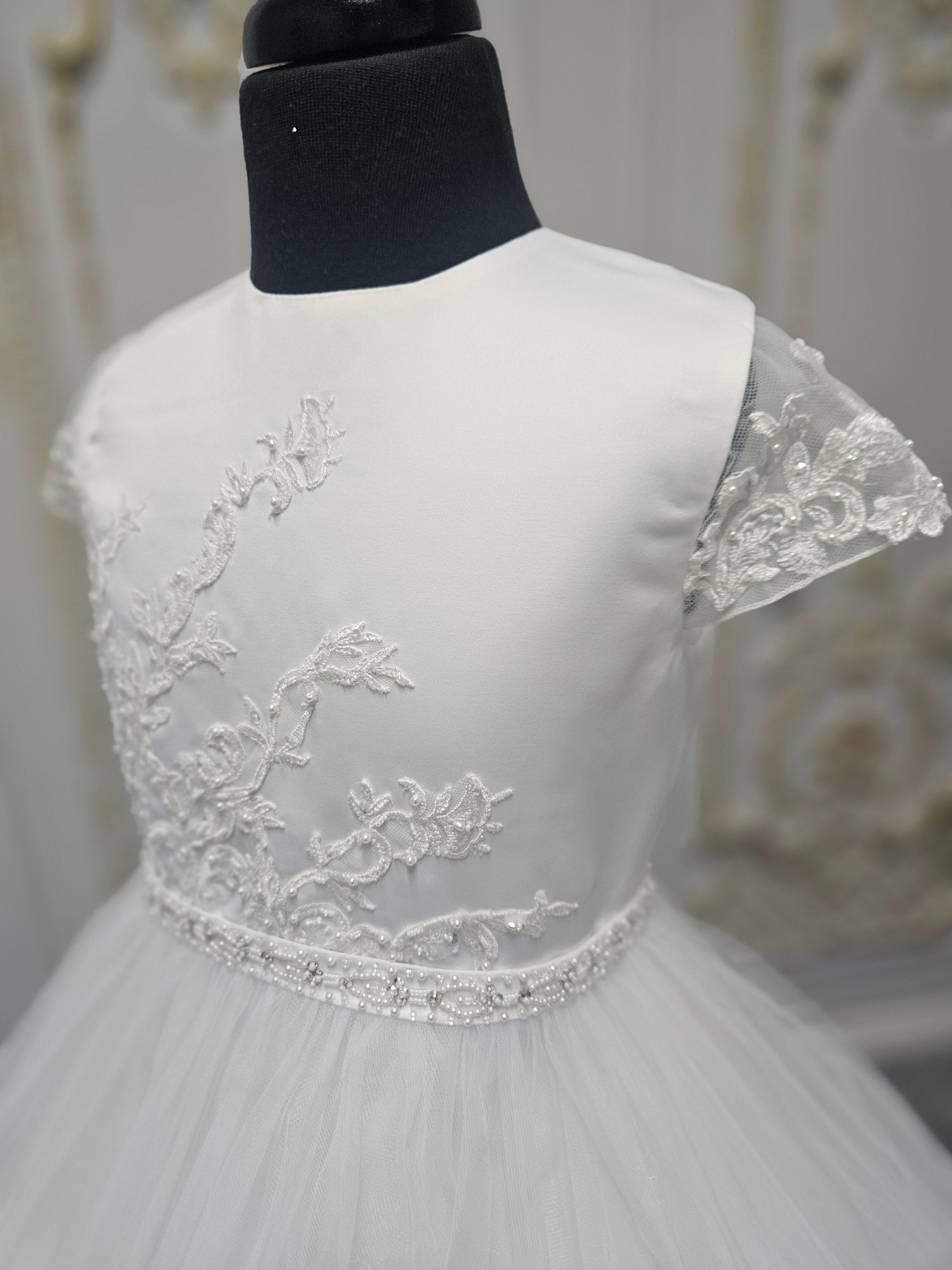 SALE COMMUNION DRESS Little People Girls White Communion Dress:- Quincee Age 6, 7 & 8