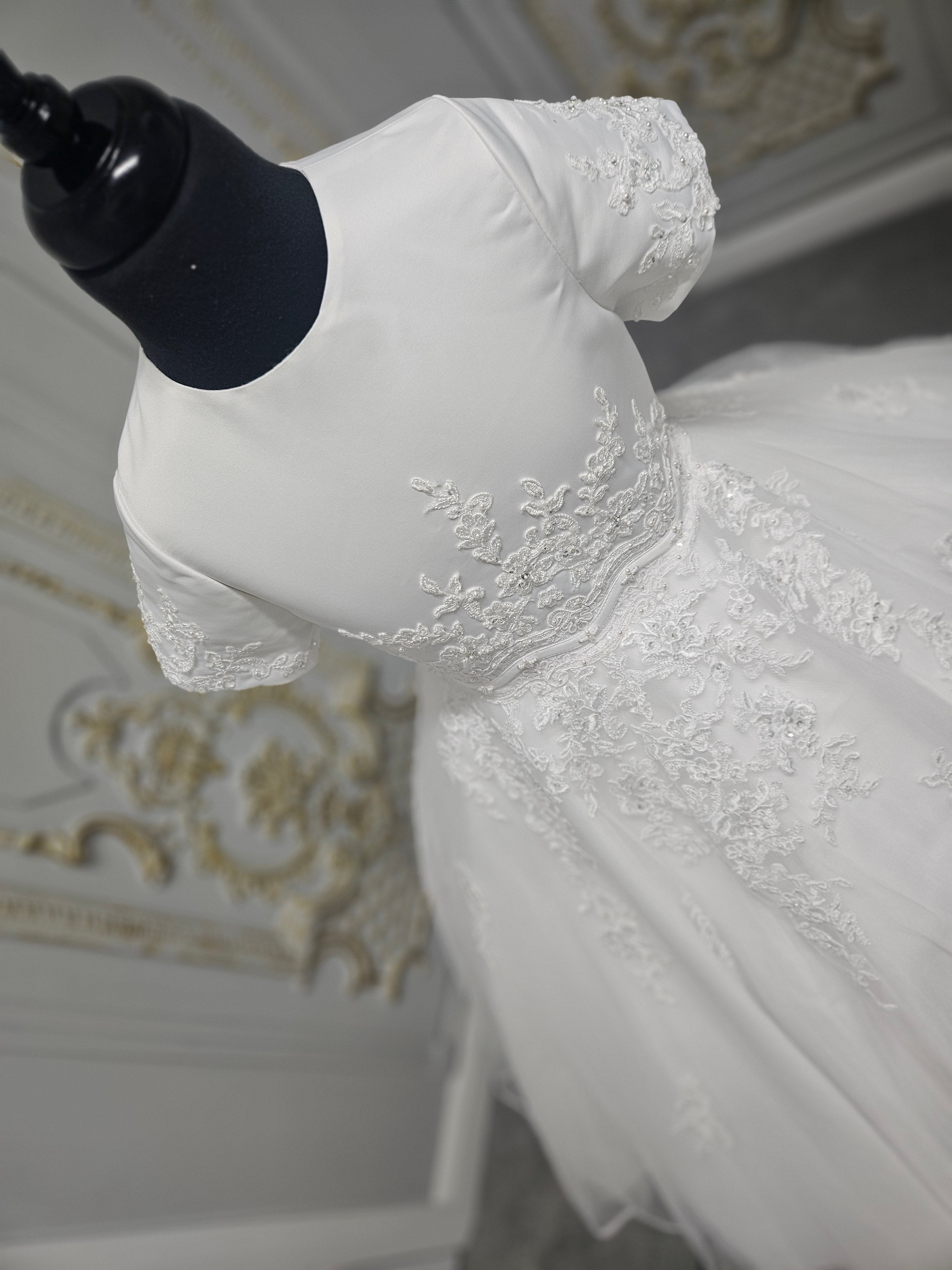 SALE COMMUNION DRESS Little People Girls White Communion Dress:- St Lucia Age 6, 7, 8 & 9