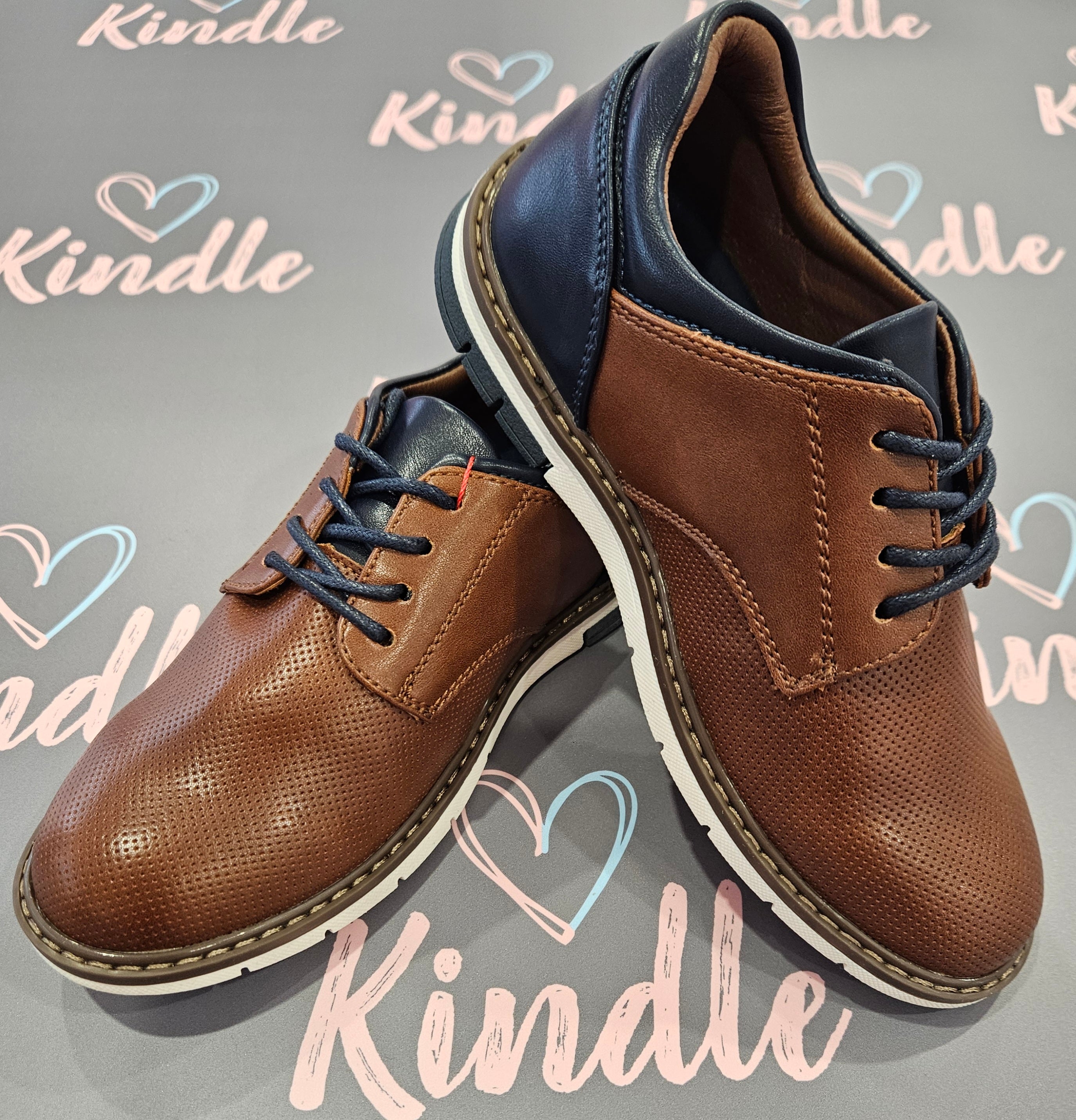 Tommy Bowe Walker Boys Shoes:- Camel