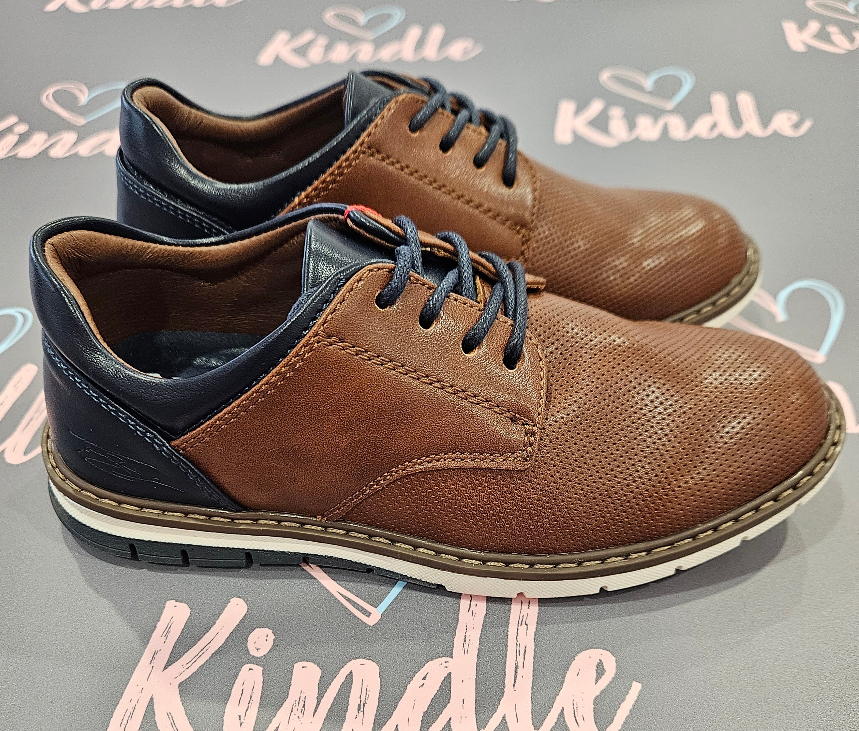 Tommy Bowe Walker Boys Shoes:- Camel