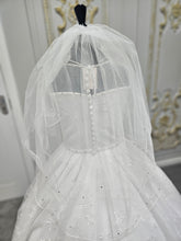 Load image into Gallery viewer, SALE COMMUNION DRESS Linzi Jay Girls White Communion Dress:- LWCD100
