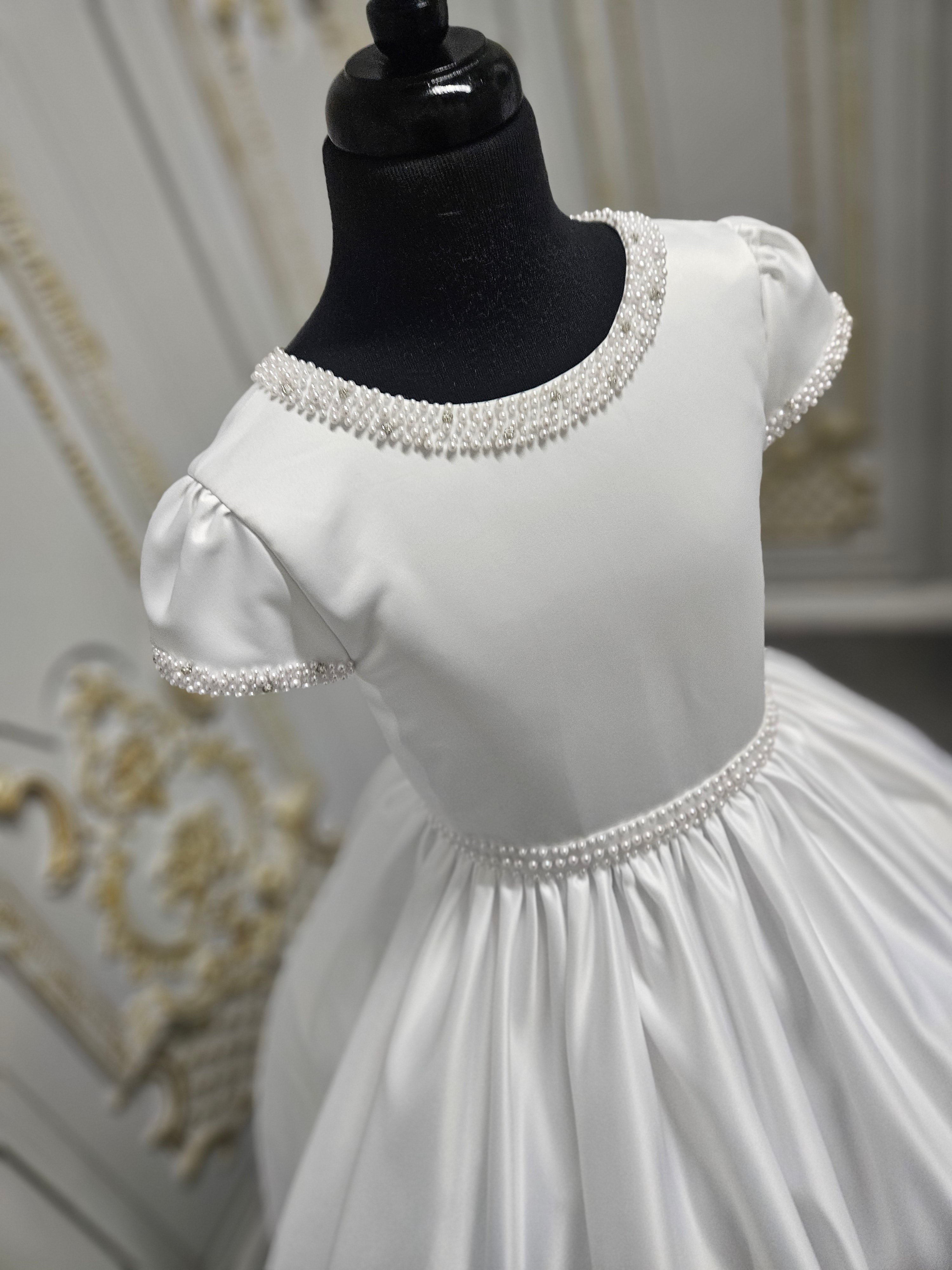 COMMUNION DRESS KINDLE EXCLUSIVE Sweetie Pie Girls White Communion Dress:-KD584