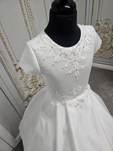 Load image into Gallery viewer, COMMUNION DRESS KINDLE EXCLUSIVE Sweetie Pie Girls White Communion Dress:-KD585
