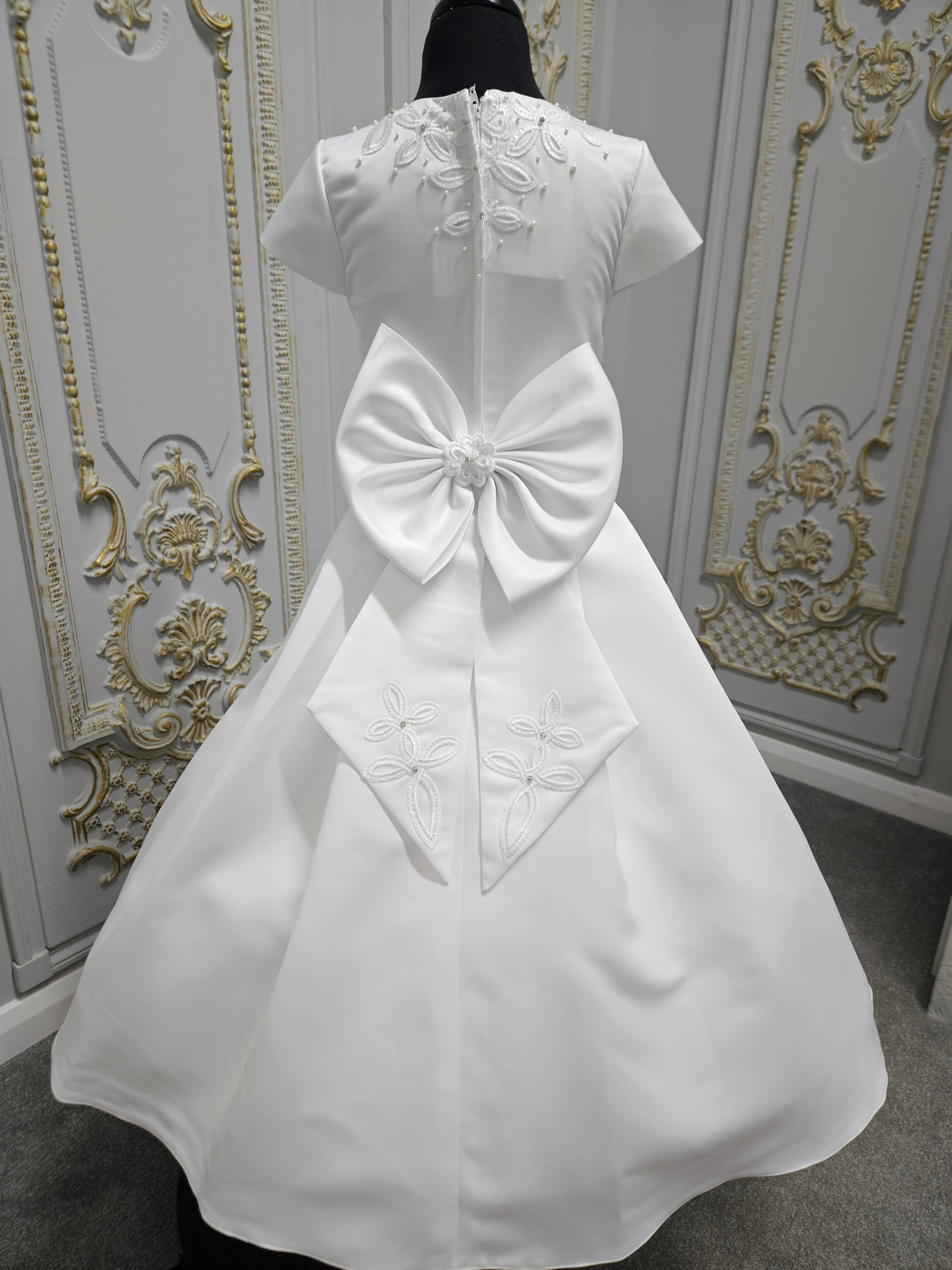 COMMUNION DRESS KINDLE EXCLUSIVE Sweetie Pie Girls White Communion Dress:-KD585