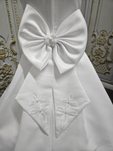 Load image into Gallery viewer, COMMUNION DRESS KINDLE EXCLUSIVE Sweetie Pie Girls White Communion Dress:-KD585

