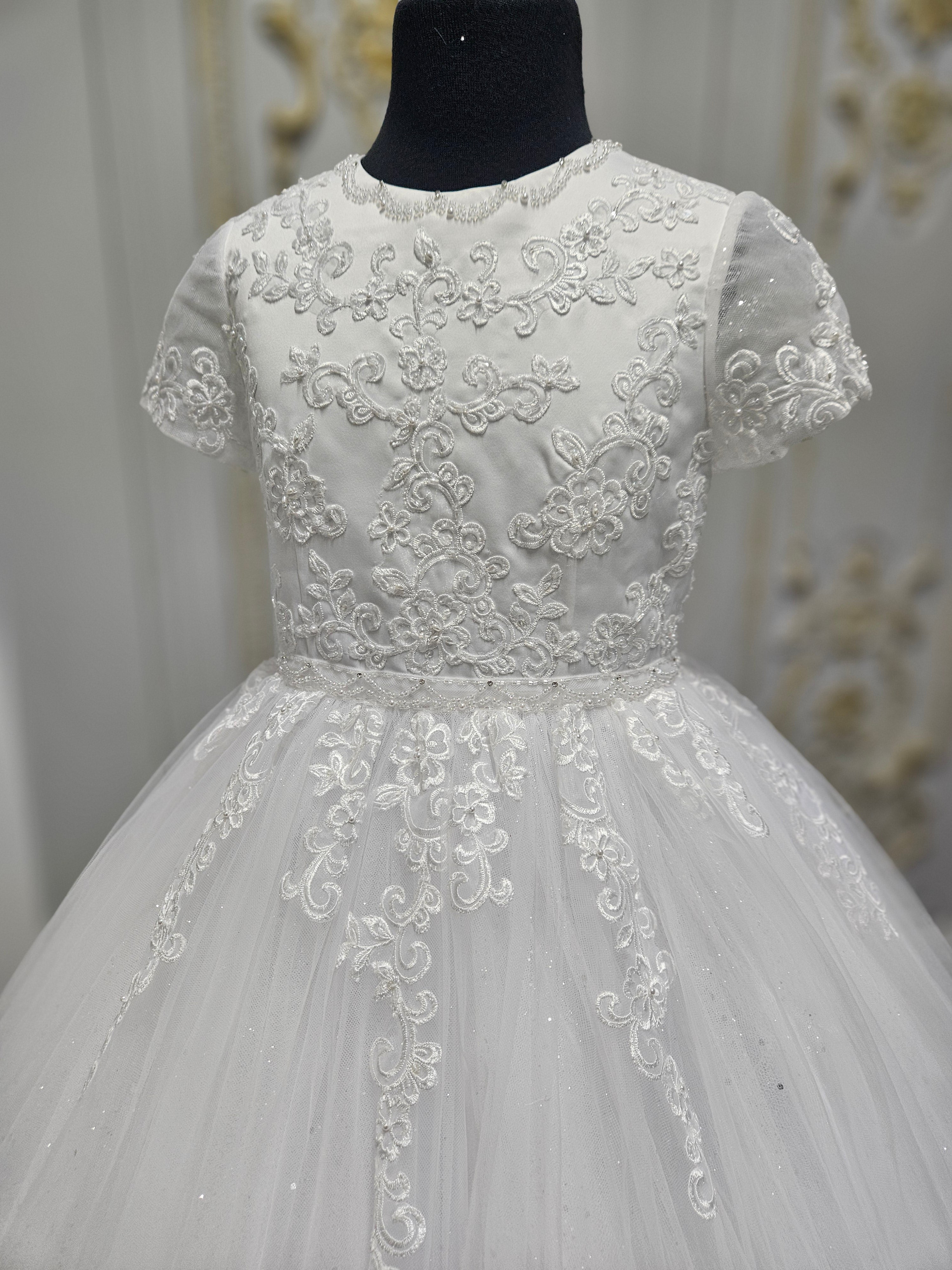 COMMUNION DRESS Isabella Girls White Communion Dress IS26388 EXCLUSIVE TO KINDLE