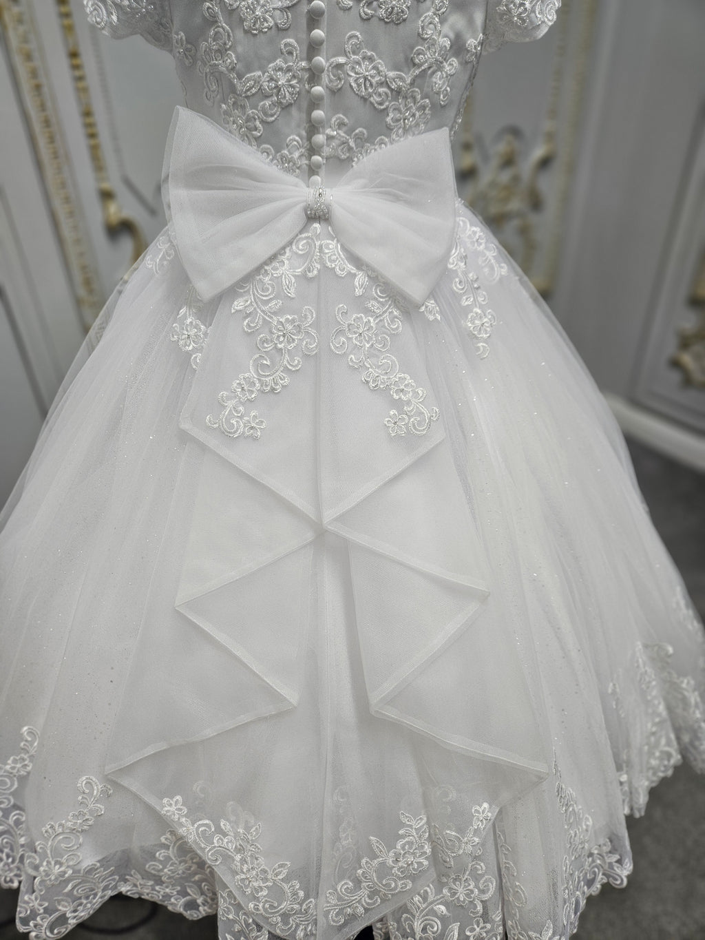COMMUNION DRESS Isabella Girls White Communion Dress IS26388 EXCLUSIVE TO KINDLE