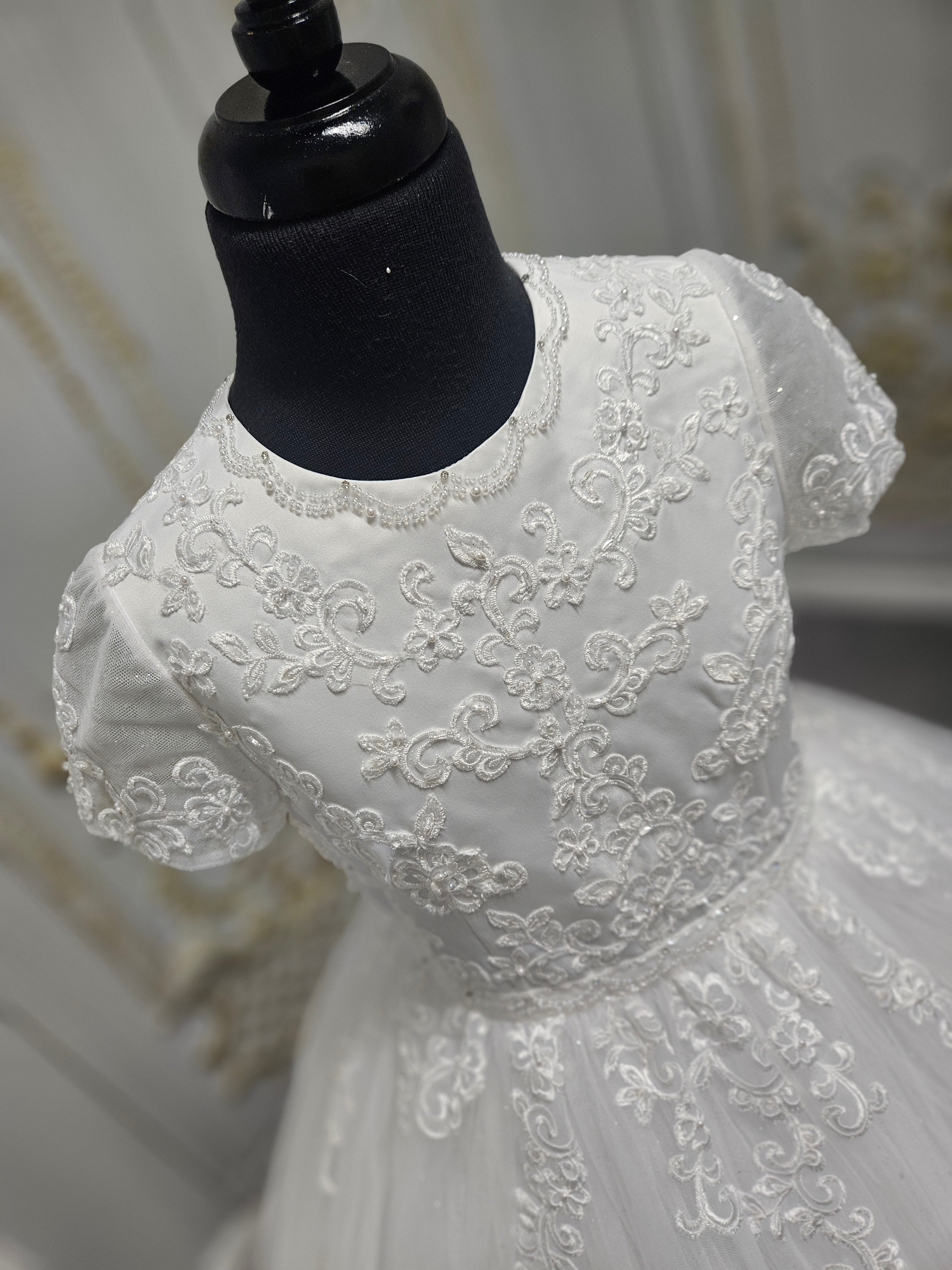 COMMUNION DRESS Isabella Girls White Communion Dress IS26388 EXCLUSIVE TO KINDLE