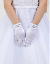 Load image into Gallery viewer, Sweetie Pie Girls White Communion Gloves :- G4
