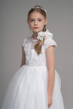 Load image into Gallery viewer, Paula&#39;s Communion Girls White Communion Dress:- UF23003
