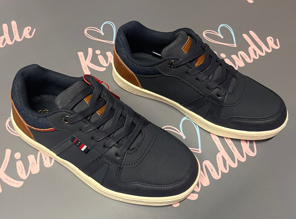 SALE Tommy Bowe St Johns Boys Shoes:- Storm