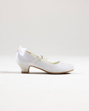 Load image into Gallery viewer, Sweeties By Sweetie Pie Girls White Shoes:- SW6134 Heels
