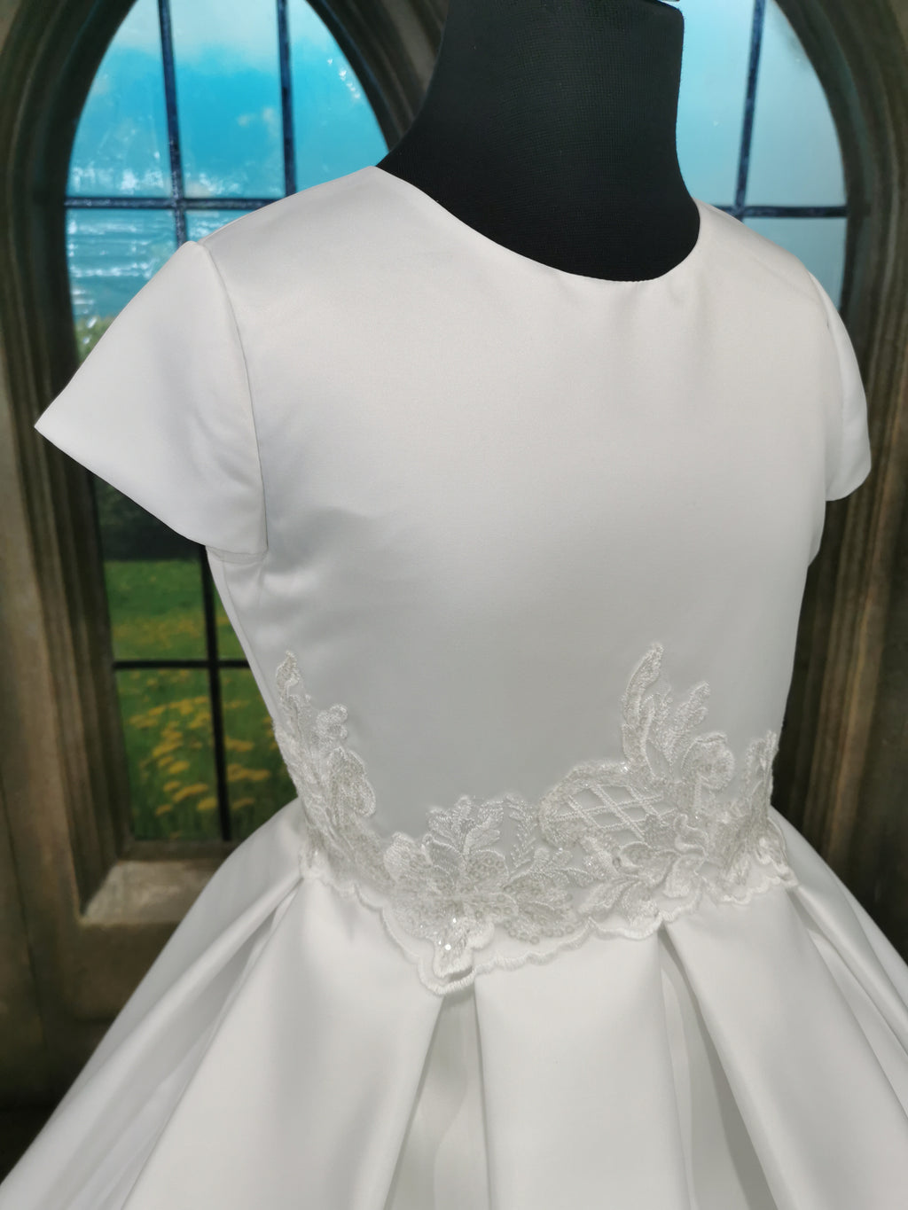 SALE COMMUNION DRESS KINDLE EXCLUSIVE Girls White Communion Dress:- PJ58