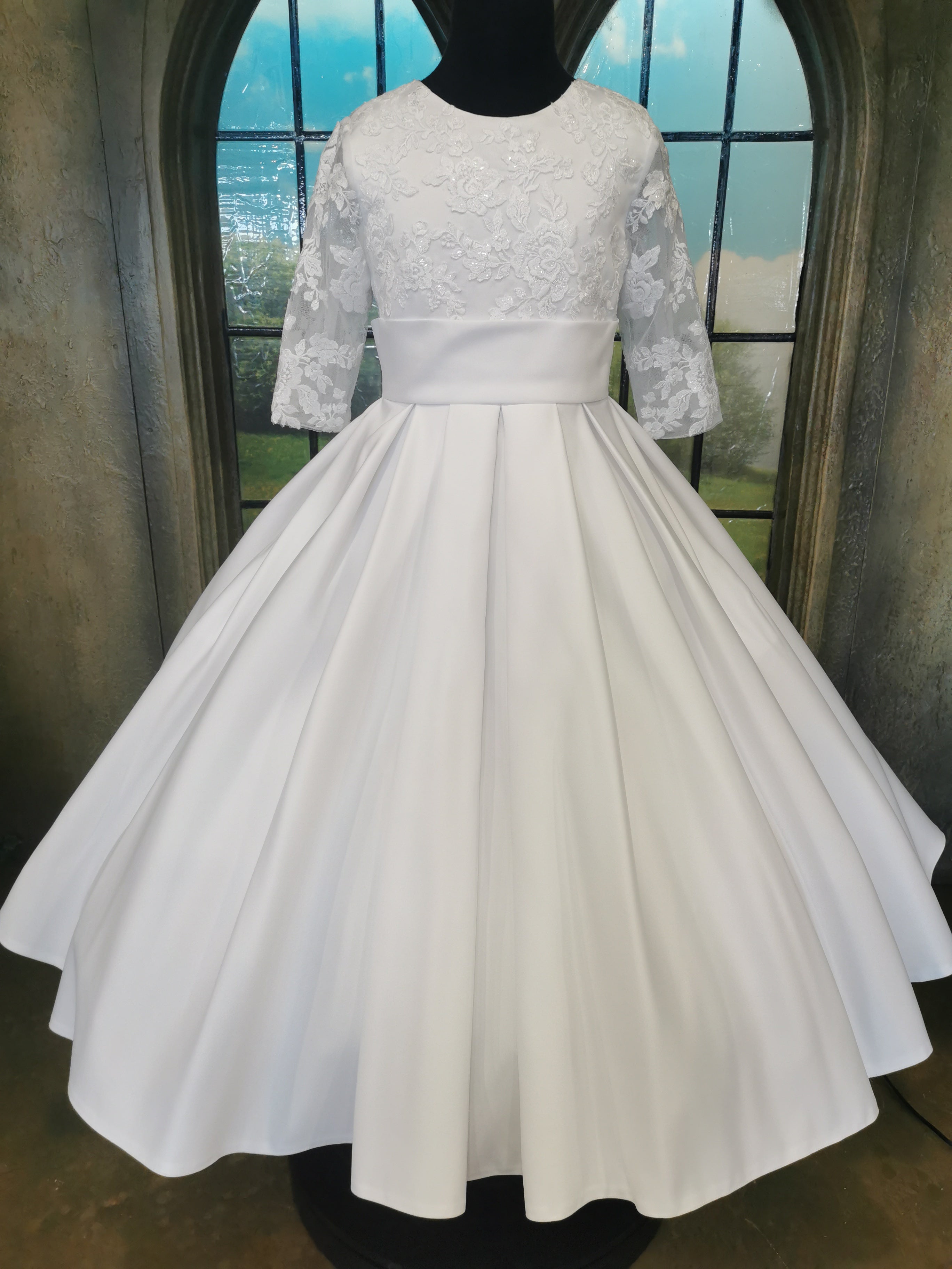 SALE COMMUNION DRESS KINDLE EXCLUSIVE Girls White Communion Dress:- PJ45