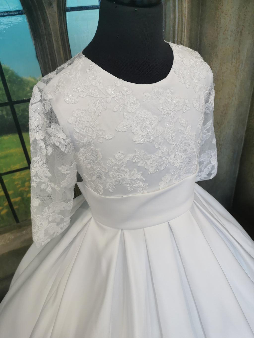 SALE COMMUNION DRESS KINDLE EXCLUSIVE Girls White Communion Dress:- PJ45