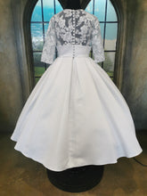 Load image into Gallery viewer, KINDLE EXCLUSIVE Girls White Communion Dress:- PJ45
