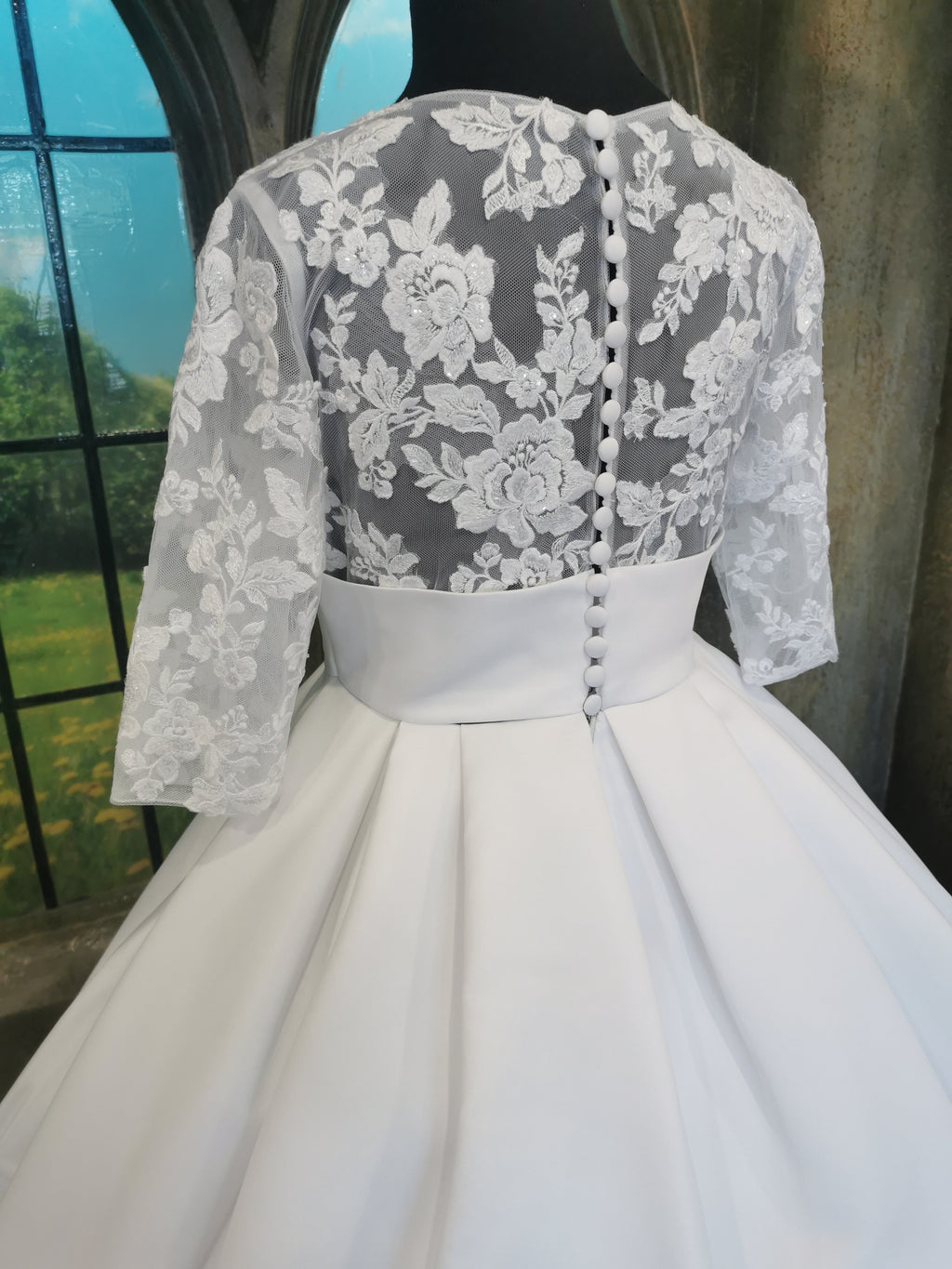 SALE COMMUNION DRESS KINDLE EXCLUSIVE Girls White Communion Dress:- PJ45