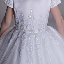 Load image into Gallery viewer, Paula&#39;s Communion Girls White Communion Dress:- PJ90
