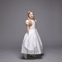Load image into Gallery viewer, Paula&#39;s Communion Girls White Communion Dress:- PJ86

