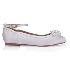 Perfect Bridal White Communion Shoes:- Joy Pump