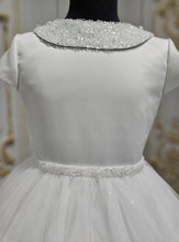 Load image into Gallery viewer, KINDLE EXCLUSIVE Girls White Communion Dress:- PJ73
