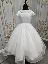 Load image into Gallery viewer, KINDLE EXCLUSIVE Girls White Communion Dress:- PJ73
